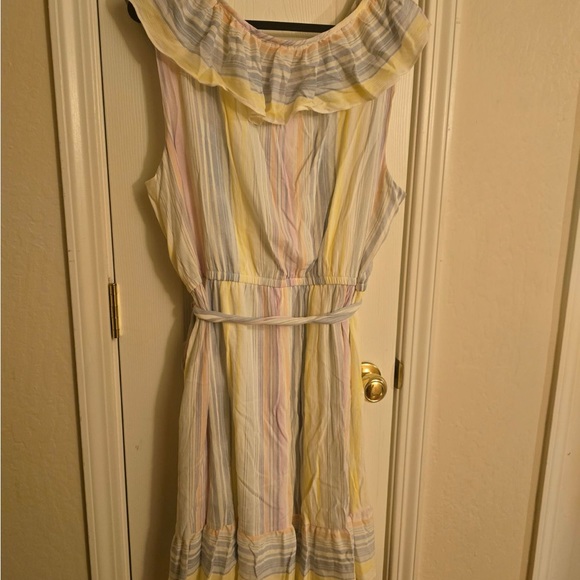 LC Lauren Conrad New striped rayon tie side dress - Picture 9 of 10